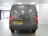 USED 2024 24 VAUXHALL VIVARO 3100 2.0 D 145 BHP L2 LONG PRO EDITION 6 DOOR SAT NAV | AIR CON | 145 BHP | L2 LONG