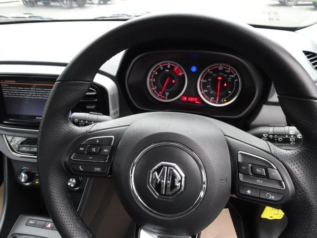 2023 MG MG3 1.5 VTi-TECH Exclusive Nav Euro 6 (s/s) 5dr - Photo 7