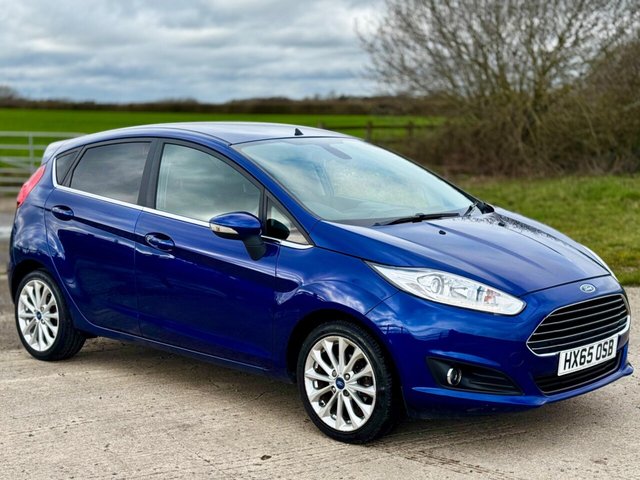 2015 FORD FIESTA - Photo 5