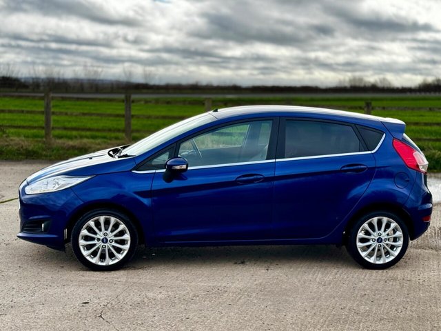 2015 FORD FIESTA - Photo 12