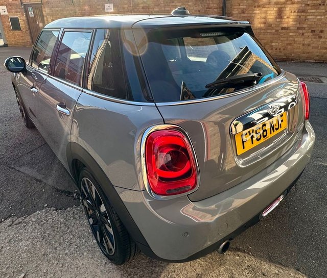 2016 MINI HATCH 1.5 Cooper Hatchback 5dr Petrol Manual Euro 6 (s/s) (136 ps) - Photo 8