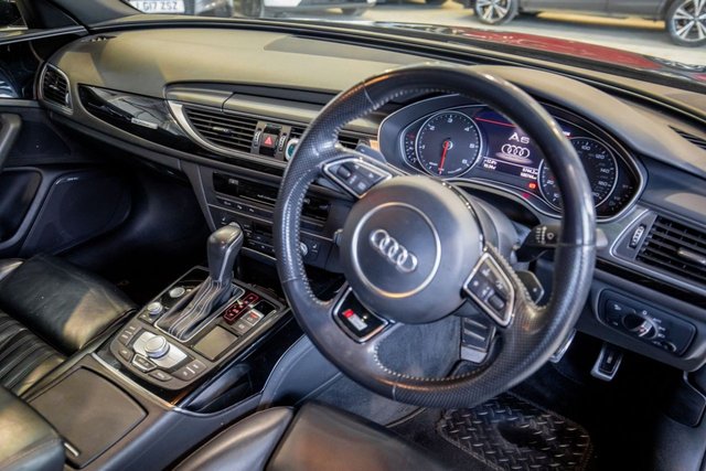 2016 Audi A6 Avant 3L Black Edition 5dr - Photo 2