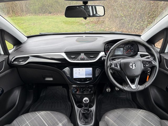 2016 VAUXHALL CORSA - Photo 9