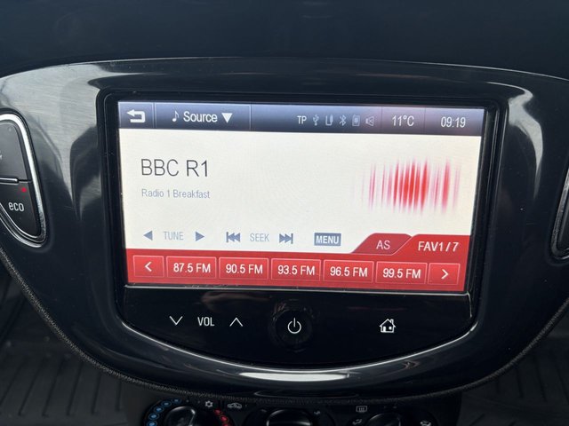 2016 VAUXHALL CORSA - Photo 12