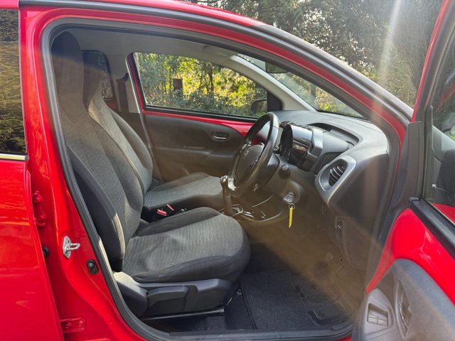 2016 CITROEN C1 1.2 PureTech Flair Hatchback 5dr Petrol Manual Euro 6 (82 ps) - Photo 12