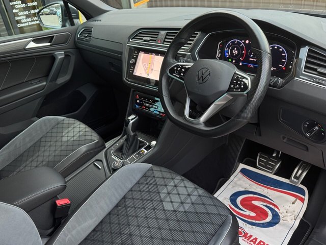 2023 VOLKSWAGEN TIGUAN 2.0 TDI R-Line SUV 5dr Diesel DSG 4Motion Euro 6 (s/s) (150 ps) - Photo 8