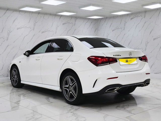 2021 Mercedes-Benz A-Class 1.3L Amg Line 4dr - Photo 10
