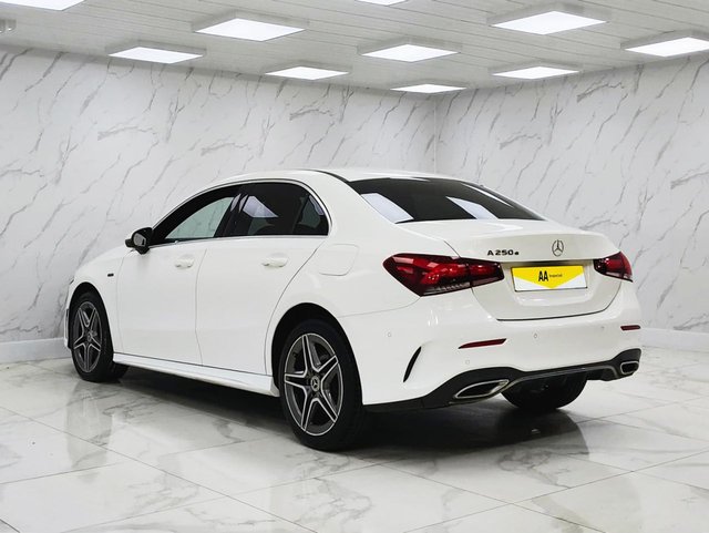 2021 Mercedes-Benz A-Class 1.3L Amg Line 4dr - Photo 9