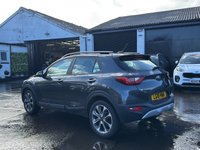USED 2018 18 KIA STONIC 1.6 CRDi 2 SUV 5dr Diesel Manual Euro 6 (s/s) (108 bhp) PARKING AID+ DAYTIME RUNNING LIGHTS+ MULTIFUNCTIONAL STEARING WHEEL+ CRUISE COTROL+ AUTO HEADLIGHTS+ CLIMATE CONTROL+ BLUETOOTH+ USB+ AUX+ FOLDING MIRRORS+ TRACTION CONTROL+ TYRE PRESSURE MONITORING SYSTEM+ DAB+ 17 INCH ALLOY WHEELS+ 2X KEYS+