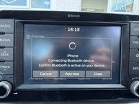 USED 2018 18 KIA STONIC 1.6 CRDi 2 SUV 5dr Diesel Manual Euro 6 (s/s) (108 bhp) PARKING AID+ DAYTIME RUNNING LIGHTS+ MULTIFUNCTIONAL STEARING WHEEL+ CRUISE COTROL+ AUTO HEADLIGHTS+ CLIMATE CONTROL+ BLUETOOTH+ USB+ AUX+ FOLDING MIRRORS+ TRACTION CONTROL+ TYRE PRESSURE MONITORING SYSTEM+ DAB+ 17 INCH ALLOY WHEELS+ 2X KEYS+