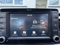 USED 2018 18 KIA STONIC 1.6 CRDi 2 SUV 5dr Diesel Manual Euro 6 (s/s) (108 bhp) PARKING AID+ DAYTIME RUNNING LIGHTS+ MULTIFUNCTIONAL STEARING WHEEL+ CRUISE COTROL+ AUTO HEADLIGHTS+ CLIMATE CONTROL+ BLUETOOTH+ USB+ AUX+ FOLDING MIRRORS+ TRACTION CONTROL+ TYRE PRESSURE MONITORING SYSTEM+ DAB+ 17 INCH ALLOY WHEELS+ 2X KEYS+