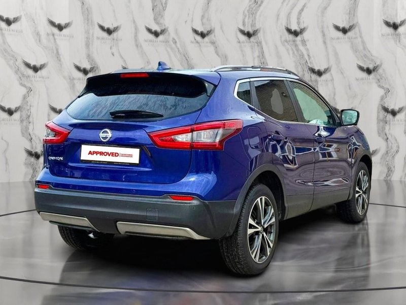 2018 Nissan Qashqai in blue — photo 9 of 28
