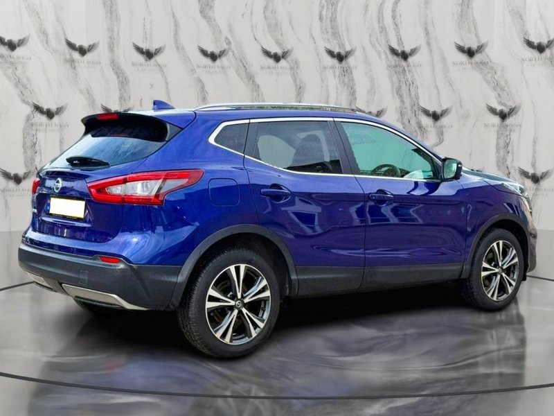 2018 Nissan Qashqai in blue — photo 10 of 28