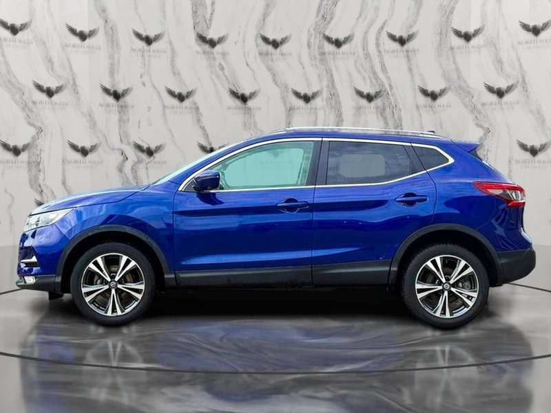 2018 Nissan Qashqai in blue — photo 12 of 28