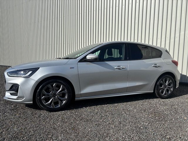 2023 FORD FOCUS 1.0T EcoBoost ST-Line Hatchback 5dr Petrol Manual Euro 6 (s/s) (125 ps) - Photo 4