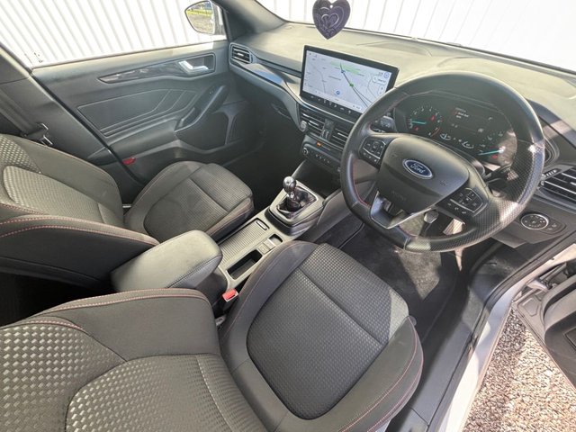 2023 FORD FOCUS 1.0T EcoBoost ST-Line Hatchback 5dr Petrol Manual Euro 6 (s/s) (125 ps) - Photo 10