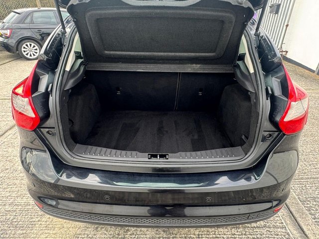 2013 Ford Focus 1.6L Titanium X 5dr - Photo 5