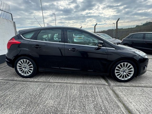 2013 Ford Focus 1.6L Titanium X 5dr - Photo 9