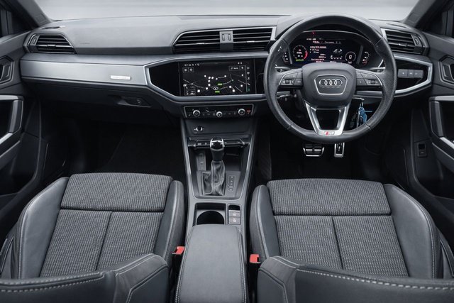 2022 AUDI Q3 1.5 TFSI CoD 35 S line Sportback 5dr Petrol S Tronic Euro 6 (s/s) (150 ps) - Photo 2