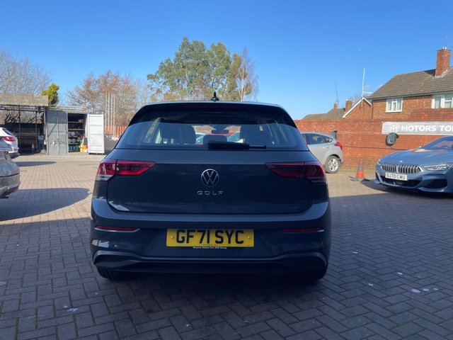 2021 VOLKSWAGEN GOLF 2.0 TDI Life Hatchback 5dr Diesel Manual Euro 6 (s/s) (115 ps) - Photo 12