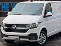 USED 2021 21 VOLKSWAGEN TRANSPORTER 2.0 TDI T28 HIGHLINE PANEL VAN 5DR DIESEL MANUAL FWD SWB EURO 6 (S/S) (110 PS) NAV NO VAT - LOW MILEAGE - FULL SERVICE HISTORY - JUST BEEN SERVICED  - 2 KEYS - HPI CHECK ALL CLEAR  - ULEZ / CAZ / LEZ / COMPLIANT - EURO 6 - METTALIC WHITE PAINTWORK - ADDITIONAL VW LEATHER SEAT COVERS INCLUDED - SAT NAV - APPLE CAR PLAY - ANDROID AUTO - AUTO LIGHTS - AUTO WIPERS - CRUISE CONTROL - AIR CON - RADAR SENSOR - ALLOYS - DAB - BLUETOOTH - PARKING SENSORS ALL ROUND - FINANCE AVAILABLE - ZERO DEPOSIT OFFERS - ALL VANS/CARS WELCOME IN PART-EXCHANGE, ANY AGE, ANY MILEAGE, ANY CONDITION