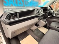 USED 2021 21 VOLKSWAGEN TRANSPORTER 2.0 TDI T28 HIGHLINE PANEL VAN 5DR DIESEL MANUAL FWD SWB EURO 6 (S/S) (110 PS) NAV NO VAT - LOW MILEAGE - FULL SERVICE HISTORY - JUST BEEN SERVICED  - 2 KEYS - HPI CHECK ALL CLEAR  - ULEZ / CAZ / LEZ / COMPLIANT - EURO 6 - METTALIC WHITE PAINTWORK - ADDITIONAL VW LEATHER SEAT COVERS INCLUDED - SAT NAV - APPLE CAR PLAY - ANDROID AUTO - AUTO LIGHTS - AUTO WIPERS - CRUISE CONTROL - AIR CON - RADAR SENSOR - ALLOYS - DAB - BLUETOOTH - PARKING SENSORS ALL ROUND - FINANCE AVAILABLE - ZERO DEPOSIT OFFERS - ALL VANS/CARS WELCOME IN PART-EXCHANGE, ANY AGE, ANY MILEAGE, ANY CONDITION