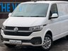 USED 2021 21 VOLKSWAGEN TRANSPORTER 2.0 TDI T28 HIGHLINE PANEL VAN 5DR DIESEL MANUAL FWD SWB EURO 6 (S/S) (110 PS) NAV NO VAT - LOW MILEAGE - FULL SERVICE HISTORY - JUST BEEN SERVICED  - 2 KEYS - HPI CHECK ALL CLEAR  - ULEZ / CAZ / LEZ / COMPLIANT - EURO 6 - METTALIC WHITE PAINTWORK - ADDITIONAL VW LEATHER SEAT COVERS INCLUDED - SAT NAV - APPLE CAR PLAY - ANDROID AUTO - AUTO LIGHTS - AUTO WIPERS - CRUISE CONTROL - AIR CON - RADAR SENSOR - ALLOYS - DAB - BLUETOOTH - PARKING SENSORS ALL ROUND - FINANCE AVAILABLE - ZERO DEPOSIT OFFERS - ALL VANS/CARS WELCOME IN PART-EXCHANGE, ANY AGE, ANY MILEAGE, ANY CONDITION