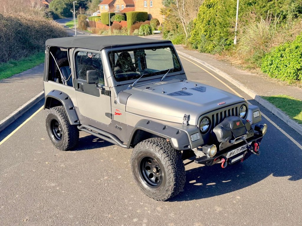 USED 2000 W JEEP WRANGLER 4.0 Sport 4x4 // Soft top // Manual (302 g/km, 174 bhp) // px swap 