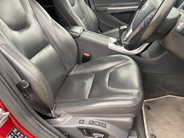 2017 VOLVO V60 2.0 D4 SE Lux Nav Estate 5dr Diesel Manual Euro 6 (s/s) (190 ps) - Photo 11