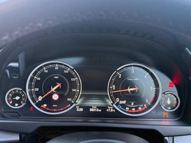 2017 BMW X5 - Photo 12