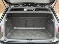 USED 2024 74 VOLKSWAGEN GOLF 2.0 TDI R-Line Hatchback 5dr Diesel DSG Euro 6 (s/s) (150 ps) 360* PARKING CAMERA +VIRTUAL COCKPIT +R-LINE SPORTS INTERIOR
