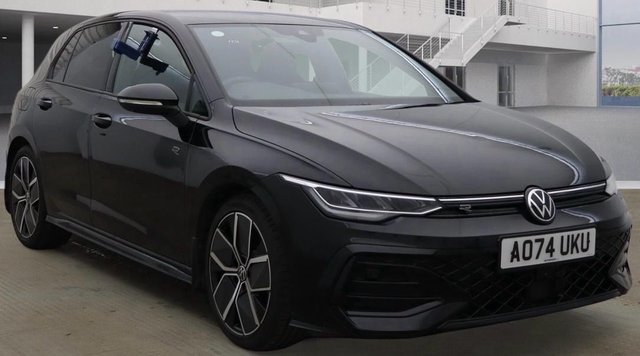 2024 VOLKSWAGEN GOLF