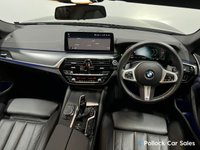 USED 2022 72 BMW 5 SERIES 2.0 520d MHT M Sport Touring 5dr Diesel Hybrid Steptronic Euro 6 (s/s) (190 ps) 21" M Performance Styling, FBMWSH Camera, CarPlay