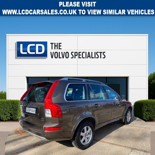 View our VOLVO XC90