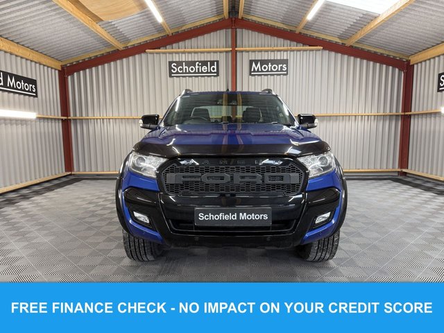 2018 Ford Ranger 3.2L Wildtrak 4dr - Photo 2