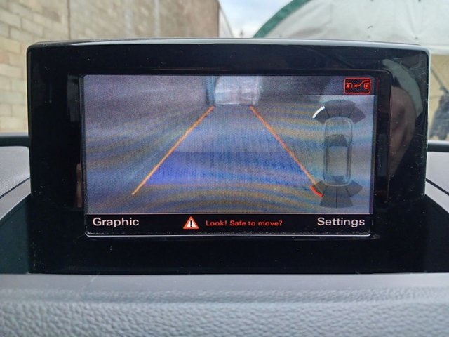 2018 Audi Q3 2L Black Edition 5dr - Photo 2