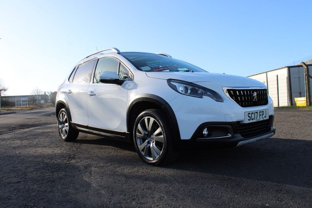 2017 PEUGEOT 2008 2017 1.2 PureTech Allure 2017,Glass Roof,Bluetooth,DAB,Cruise,64mpg,F.S.H,Ulez Compliant - Photo 3