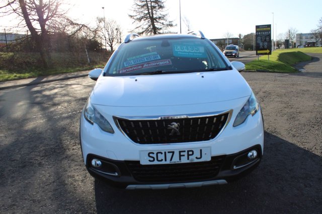 2017 PEUGEOT 2008 2017 1.2 PureTech Allure 2017,Glass Roof,Bluetooth,DAB,Cruise,64mpg,F.S.H,Ulez Compliant - Photo 5