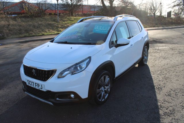 2017 PEUGEOT 2008 2017 1.2 PureTech Allure 2017,Glass Roof,Bluetooth,DAB,Cruise,64mpg,F.S.H,Ulez Compliant - Photo 6