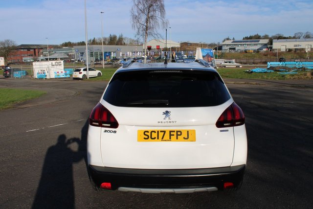 2017 PEUGEOT 2008 2017 1.2 PureTech Allure 2017,Glass Roof,Bluetooth,DAB,Cruise,64mpg,F.S.H,Ulez Compliant - Photo 12