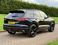USED 2019 68 VOLKSWAGEN TOUAREG 3.0 TDI V6 R-Line SUV 5dr Diesel Tiptronic 4Motion Euro 6 (s/s) (231 ps) 
