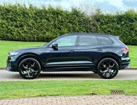 USED 2019 68 VOLKSWAGEN TOUAREG 3.0 TDI V6 R-Line SUV 5dr Diesel Tiptronic 4Motion Euro 6 (s/s) (231 ps) 