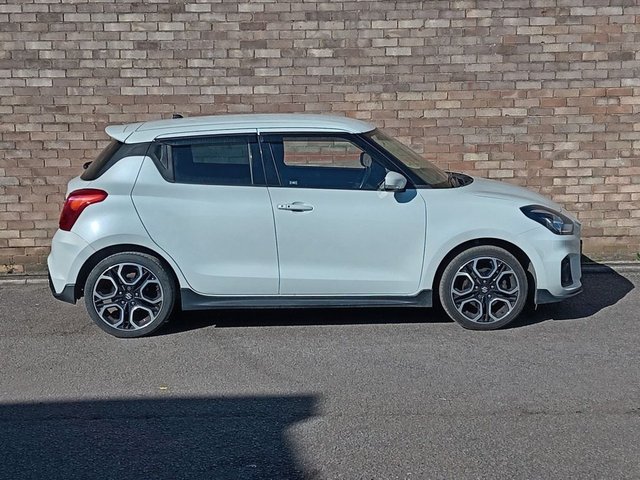 2018 Suzuki Swift 1.4L Sport 5dr - Photo 3