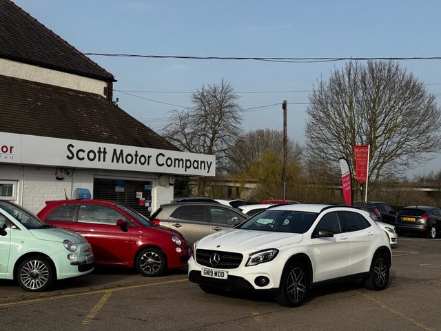 2019 Mercedes-Benz GLA - Photo 7
