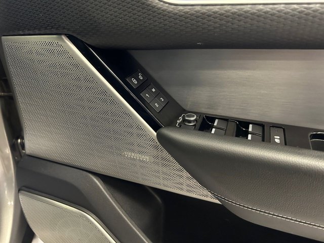 2019 Land Rover Range Rover Velar 2L R-Dynamic Se 5dr - Photo 10