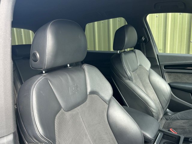 2020 AUDI Q5 - Photo 2