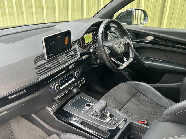 2020 AUDI Q5 - Photo 4