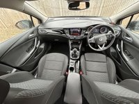 USED 2019 68 VAUXHALL ASTRA 1.4i Turbo SRi Nav Sports Tourer 5dr Petrol Manual Euro 6 (150 ps) 2 KEYS, FRONT & REAR PARKING SENSOR