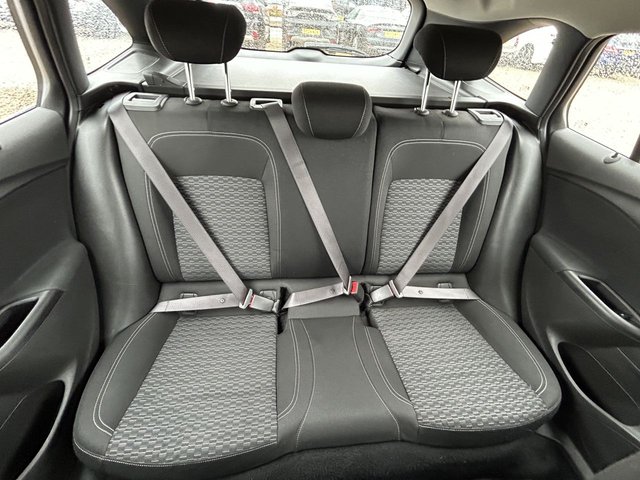 2019 VAUXHALL ASTRA - Photo 10