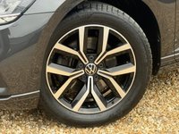 USED 2021 71 VOLKSWAGEN PASSAT 1.5 TSI EVO SEL Saloon 4dr Petrol Manual Euro 6 (s/s) (150 ps) 